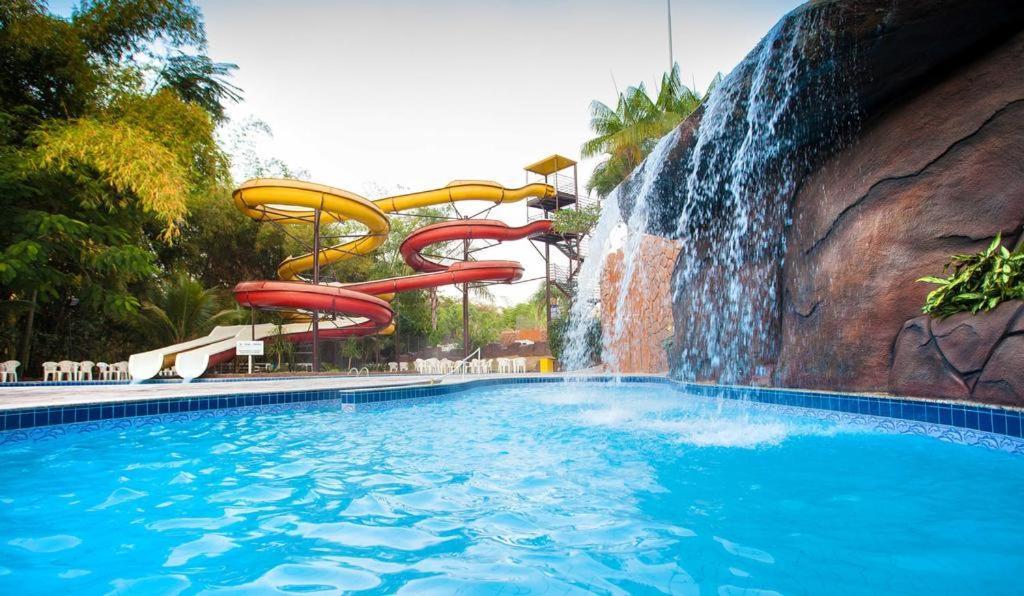 Golden Express Suite Caldas Novas Bagian luar foto