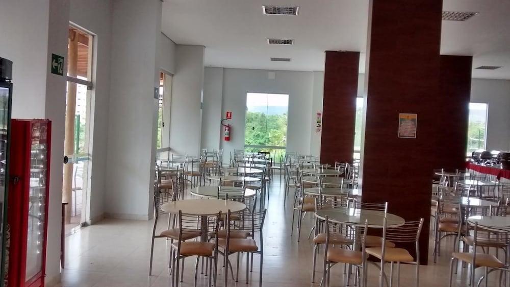 Golden Express Suite Caldas Novas Bagian luar foto