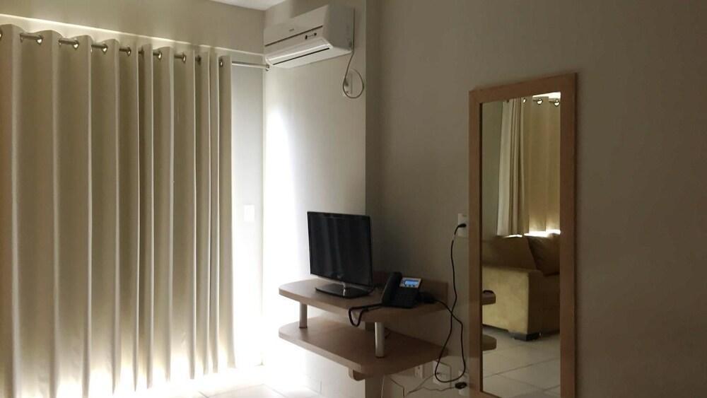 Golden Express Suite Caldas Novas Bagian luar foto